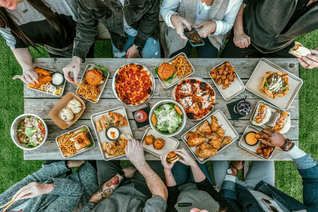 waysideyouth_wellness_policy_lunch